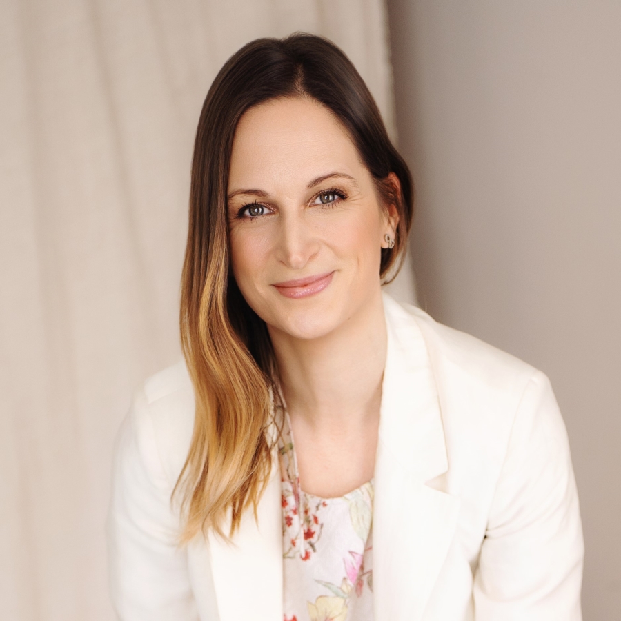 Buchan-Varga Mónika